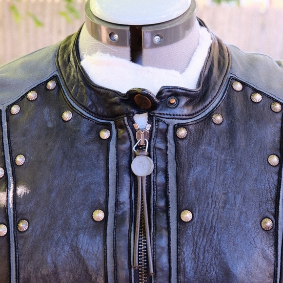 Unique Italian Leather Jacket like new - Picture 3 of 7